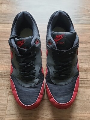 Nike Air Max 1 Gr. 42 Rot Schwarz Grau