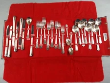Antique 26pc Silverplate William Rogers Sectional IS 1932 Pattern Storage Case