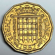  C5753  GREAT BRITAIN   COIN,   THREE PENCE  1967