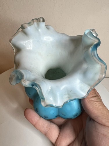 FENTON BLOWN GLASS 5" BLUE MELON POLKA DOT VASE - Picture 10 of 10