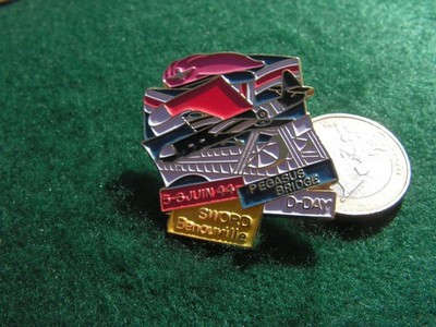 Pins LIBERATION PEGASUS BRIDGE SWORD BENOUVILLE 5.6 JUNI 44 (c40 DDAY)