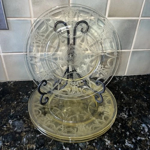 Four Vintage Yellow Depression Glass Plates. Ballerina Pattern 9 1/4”