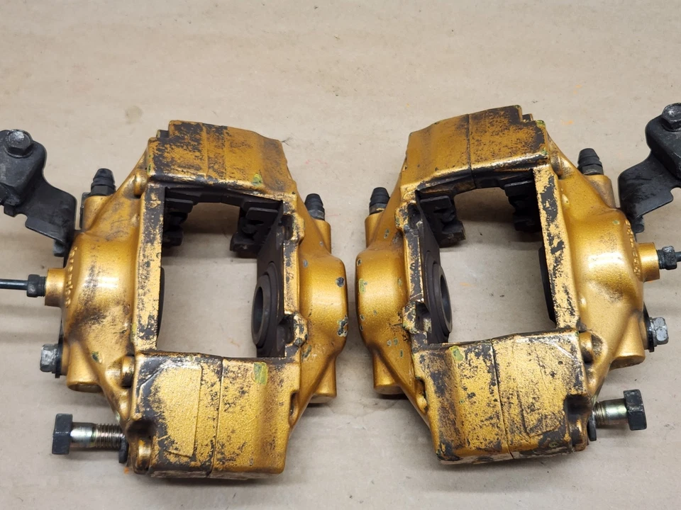 Juego de pinzas de freno trasero derecho izquierdo brembo dorado infiniti g35 nissan 350z 2003-2008 Foto 4 de 4