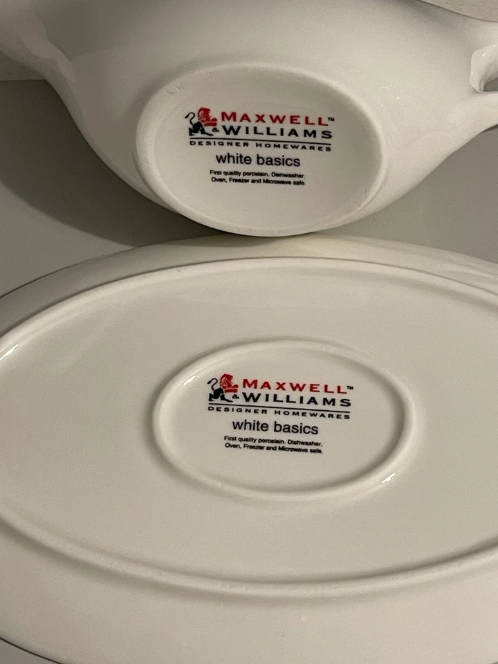 Vintage Maxwell & Williams White Basics Gravy Boat And Under Plate Porcelain - Image 2 of 4