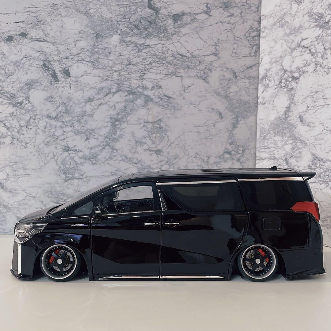 大幅値下げラスト1個Alphard Die-Cast アルファード 1/18 黒 Amazon.com: 1 18 for Toyota Alphard MPV Alloy Car Model