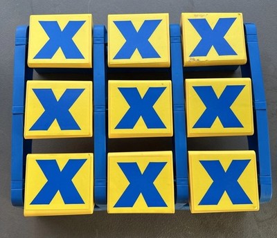 Toss Across Game Tic Tac Toe for 2 to 4 Players Ages 5+ 17x15x6 No Beanbags