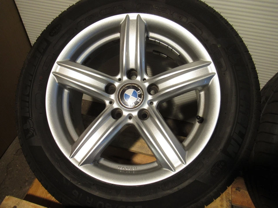 top Michelin Aluräder Sommer BMW 3 F30 F31 Mini Pace- Countryman 205/60R16 5x120 - Bild 4 von 4