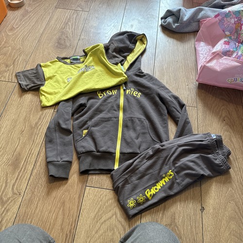 Mädchen Brownies Uniform Größe 22/26"