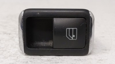 MERCEDES C300 W204 Door Window Switch 2048707358 OEM M5 for sale