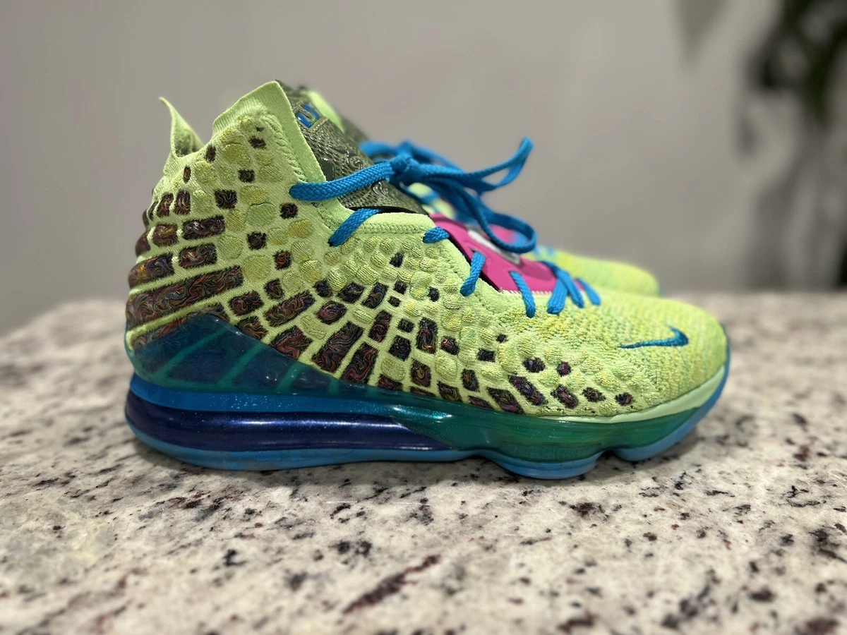 Nike lebron 2020 sale