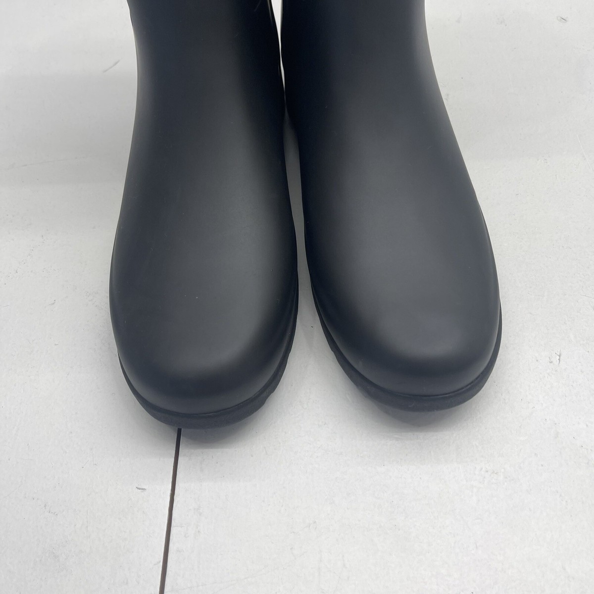 Hunter Black Refined Short Eyelet Buckle Mid Calf Rubber