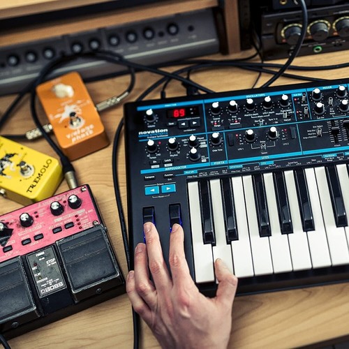 Novation Bass Station II Monophonic Analog Synthesizer NEW - Picture 7 of 7