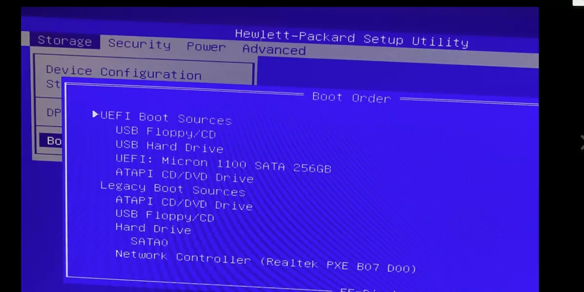 Hp all in deals one boot usb