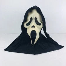 Scream Mask Ghost Face Gen 1 2nd Dimple Fun World Div Fantastic Faces vintage
