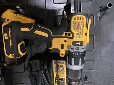 Dewalt DCD797 1/2” Cordless Drill Driver With 20V Lithium-Ion Max