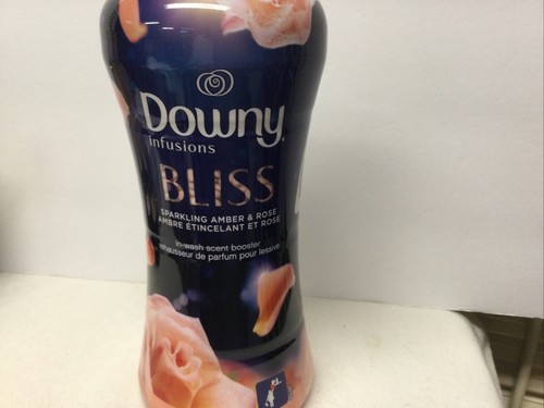 Downy Infusions Bliss Sparkling Amber Rose Wash Duft Booster Perlen, 14,8 Oz. - Bild 1 von 4