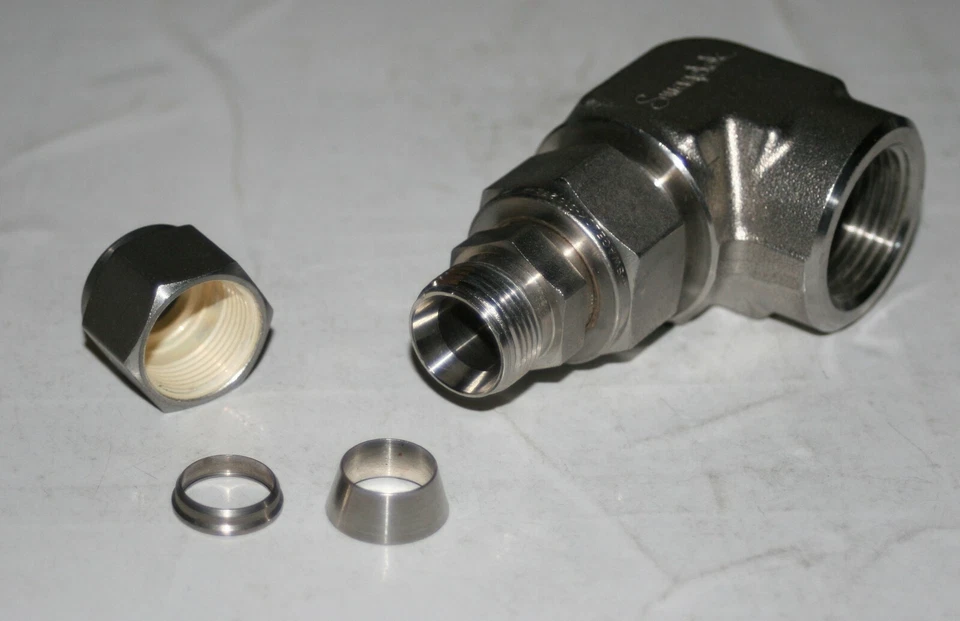 1/2" Tube x 3/4" FNPT 316ss Elbow Adapter Fitting Swagelok  - Image 3 of 3