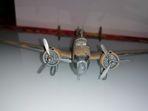 Airfix? Lockheed Hudson assemblato vintage no box - Foto 9 di 14