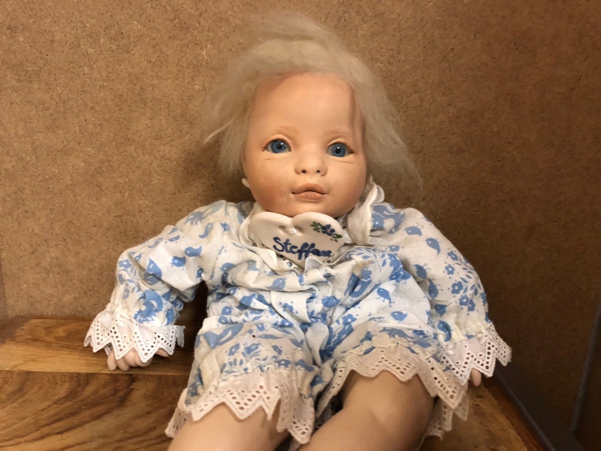 洋書 Kostbare Puppen Artistic Doll Decorative Porcelain Doll 16 1/2in Top | eBay