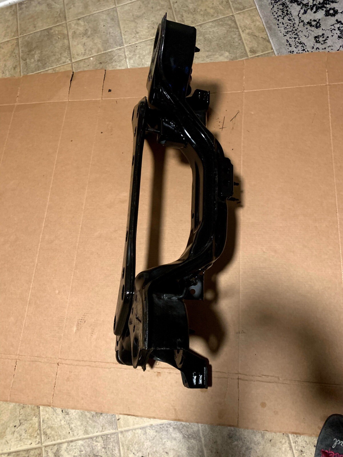 2008-2012  Escape Mariner Tribute front crossmember subframe cross member frame