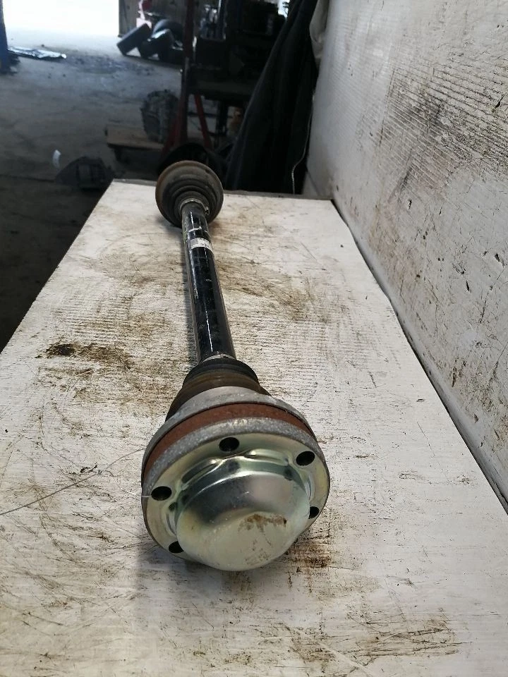 Задний вал оси подходит для 11–18 AUDI A8 1576030 - Изображение 3 из 4