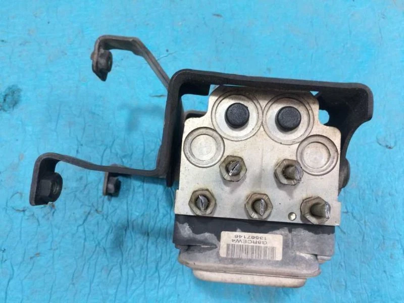 2006-2007 Chevy Silverado Sierra 2500 3500 ABS Anti-Lock Brake Assembly Classic - Image 3 of 4