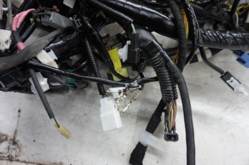Arnés de cables interno Lexus RC350 2015-2017 OEM 3,5 L 8610124530 - Imagen 15 de 18