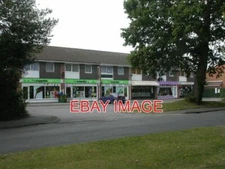 PHOTO  HORDLE SHOPPING PARADE ON STOPPLES LANE WITH PET SUPPLIES CLOTHES ALTERAT