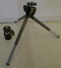 Quantaray Adjustable Hight Dual Ball Head Table Top Tripod - Used
