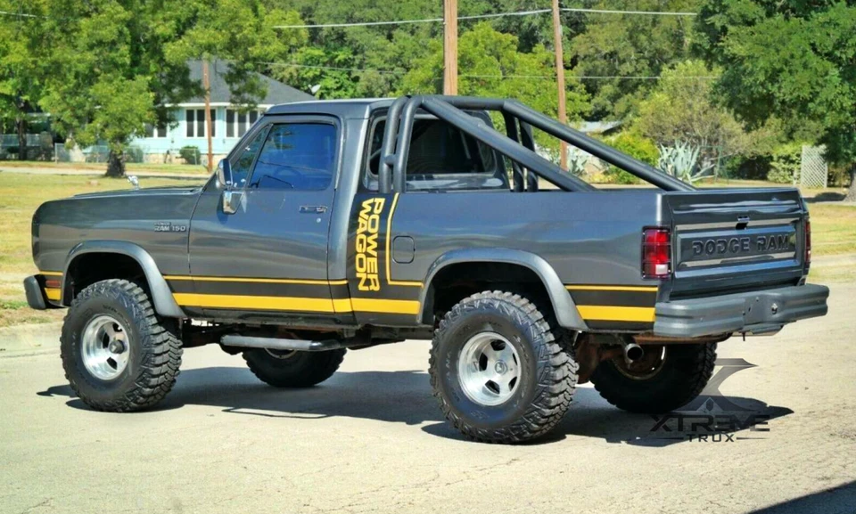 Juego de llamaradas de guardabarros de extensión negras pintables para Dodge D150 D250 Ramcharger 81-93 Foto 3 de 4