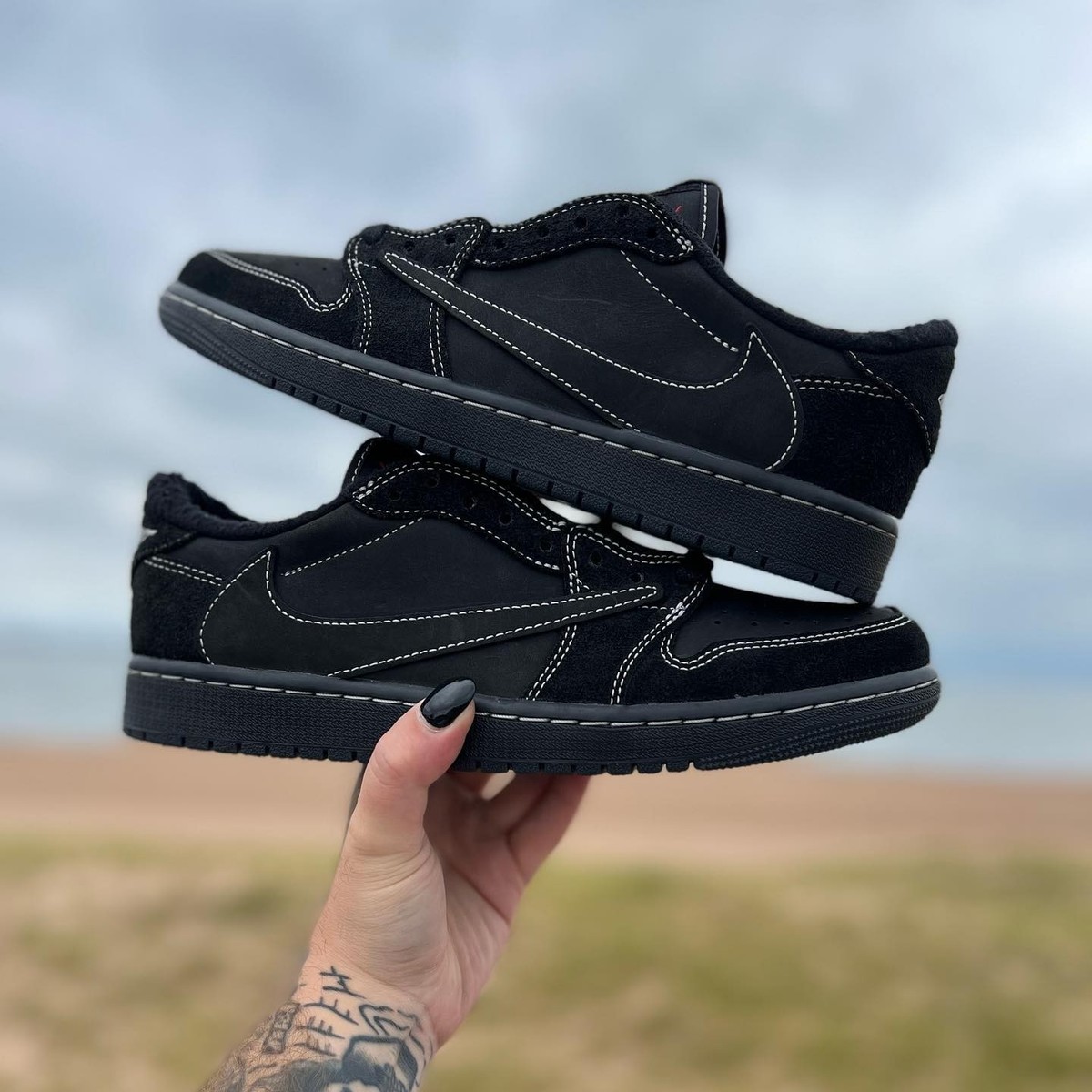 Size 9 - Jordan 1 Retro Low OG SP x Travis Scott Black Phantom for