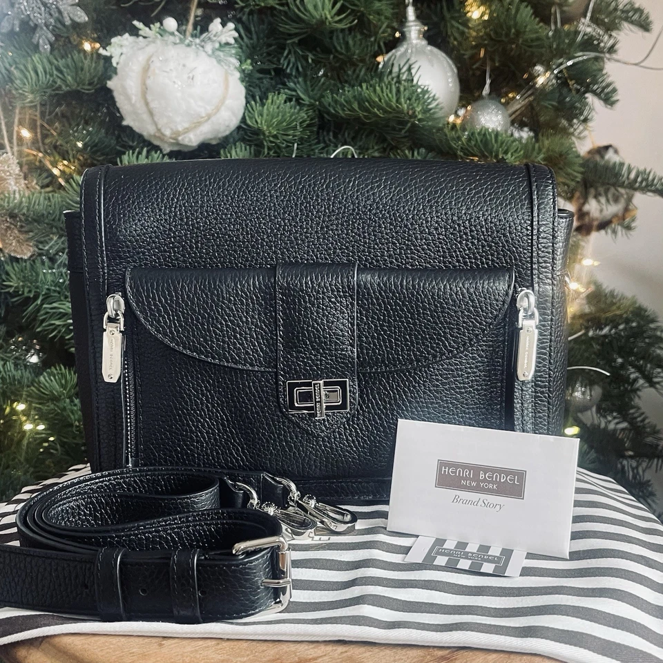 Bolso sin asas Henri BENDEL Rivington bandolera con solapa mensajero de cuero granulado negro Foto 4 de 4