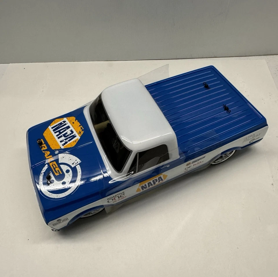 Vaterra V100 1:10 Napa Auto 1972 Chevy C10 Truck RC RTR-  Very Rare! - Image 4 of 4
