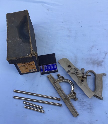 Vintage Record No. 044 Plane In Original Box With 9 Cutters, Long & Short Bars
