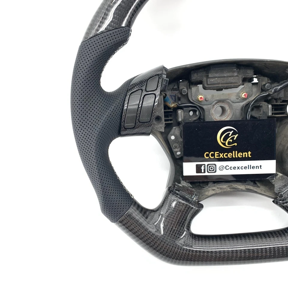 Volante de fibra de carbono para Honda Accord 7ª generación 2003-2008/Odyssey 2005-2010 Foto 3 de 4