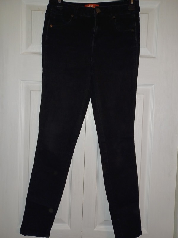JUNIOR GIRLS BLACK SKINNY JEANS SIZE 1 BY ASTRO JEANS EUC LIGHTWEIGHT