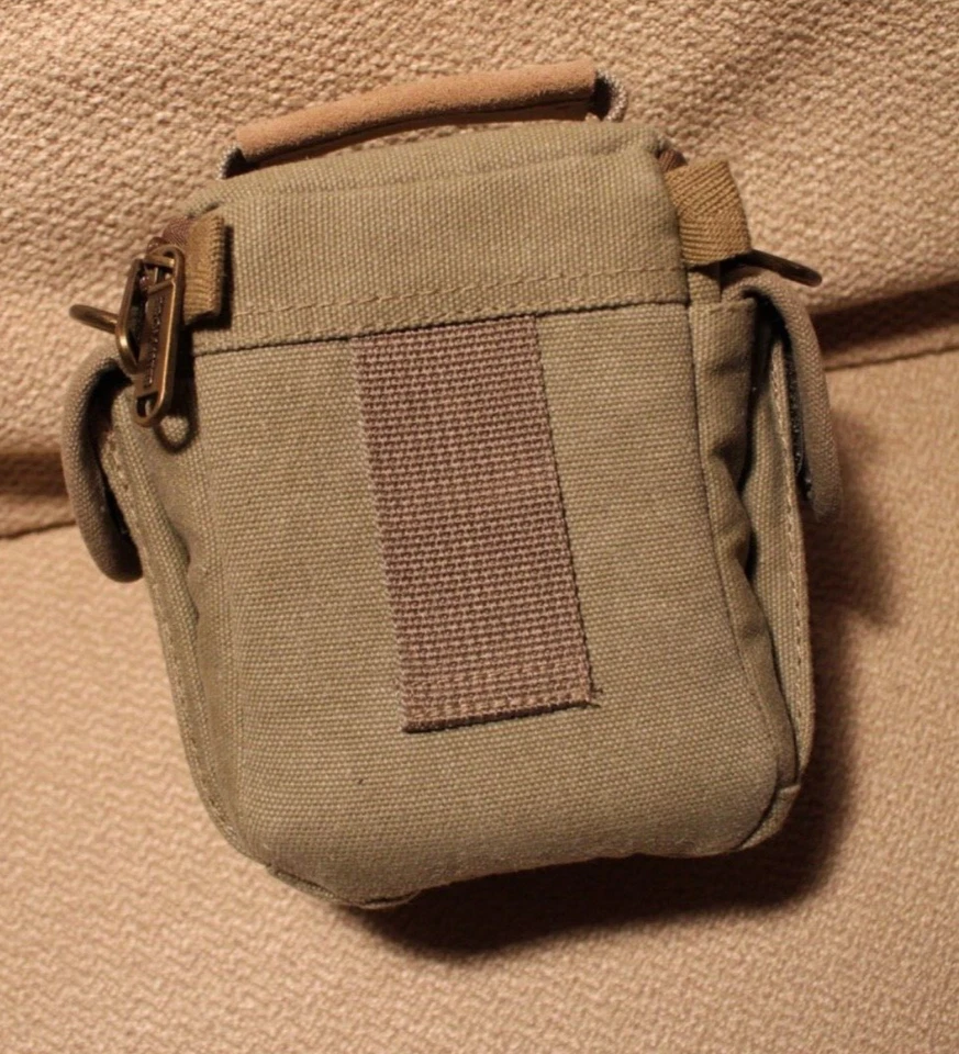 PROMASTER ADVENTURE 20 Bolsa Compacta de Lona Duradera Impermeable para Cámara con Bolsillos Foto 4 de 4