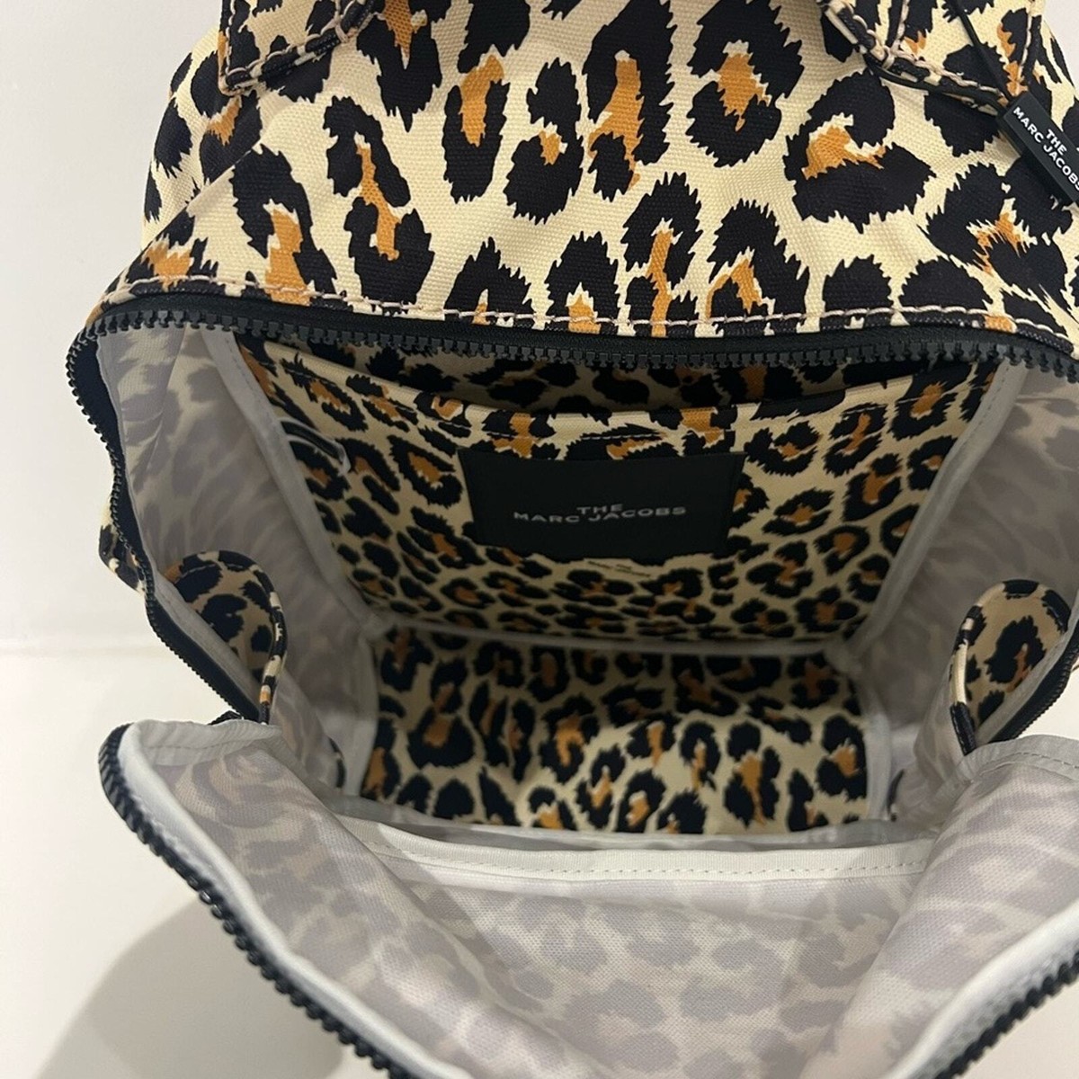 直営店★Marc Jacobs LEOPARD-PRINT BACKPACK Marc Jacobs Leopard Print Backpack | eBay