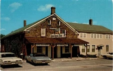 Amana, Iowa, Amana General Store, Amana BAKERY, APPLIANCES Postcard