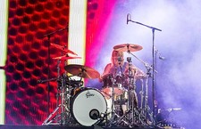Taylor Hawkins of The Foo Fighters performs a rainstorm which was - Old Photo 3