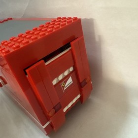 LEGO 75913 Speed Champions Ferrari F14 T & Scuderia Ferrari Truck 98% Complete