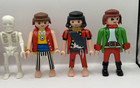 Playmobil Set  Pirate Crew With Figures, swords, Treasure lot with misc pieces — photo 5