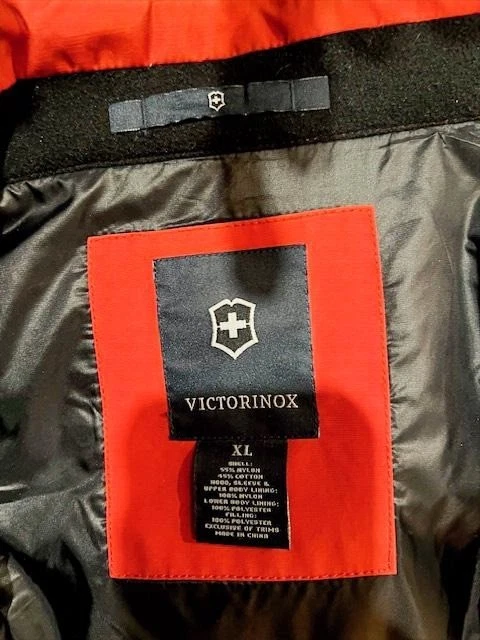 Parka de montaña Victorinox acolchada roja XL Foto 2 de 4