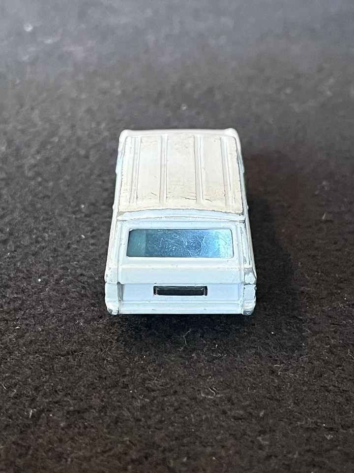 Vtg Gt. Britain 1970’s Corgi Juniors 1:64 Die-Cast Range Rover Pat No. 1278081 - Image 4 of 4