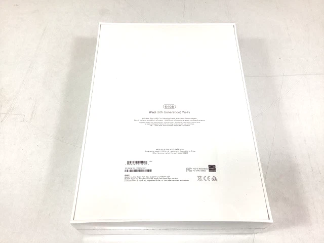 Apple iPad 10.2" (9th Gen) WiFi - 64GB - Silver - MK2L3LL/A - Image 2 of 3