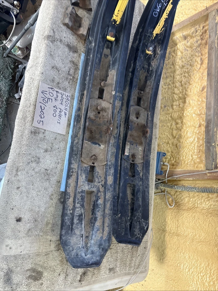 2004 Polaris RMK 800 ski runner glides set pair Skis 390 - Image 2 of 4