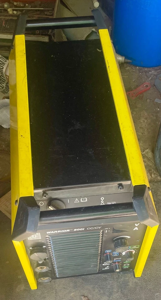ESAB Warrior 500i cc/cv Foto 2 de 4