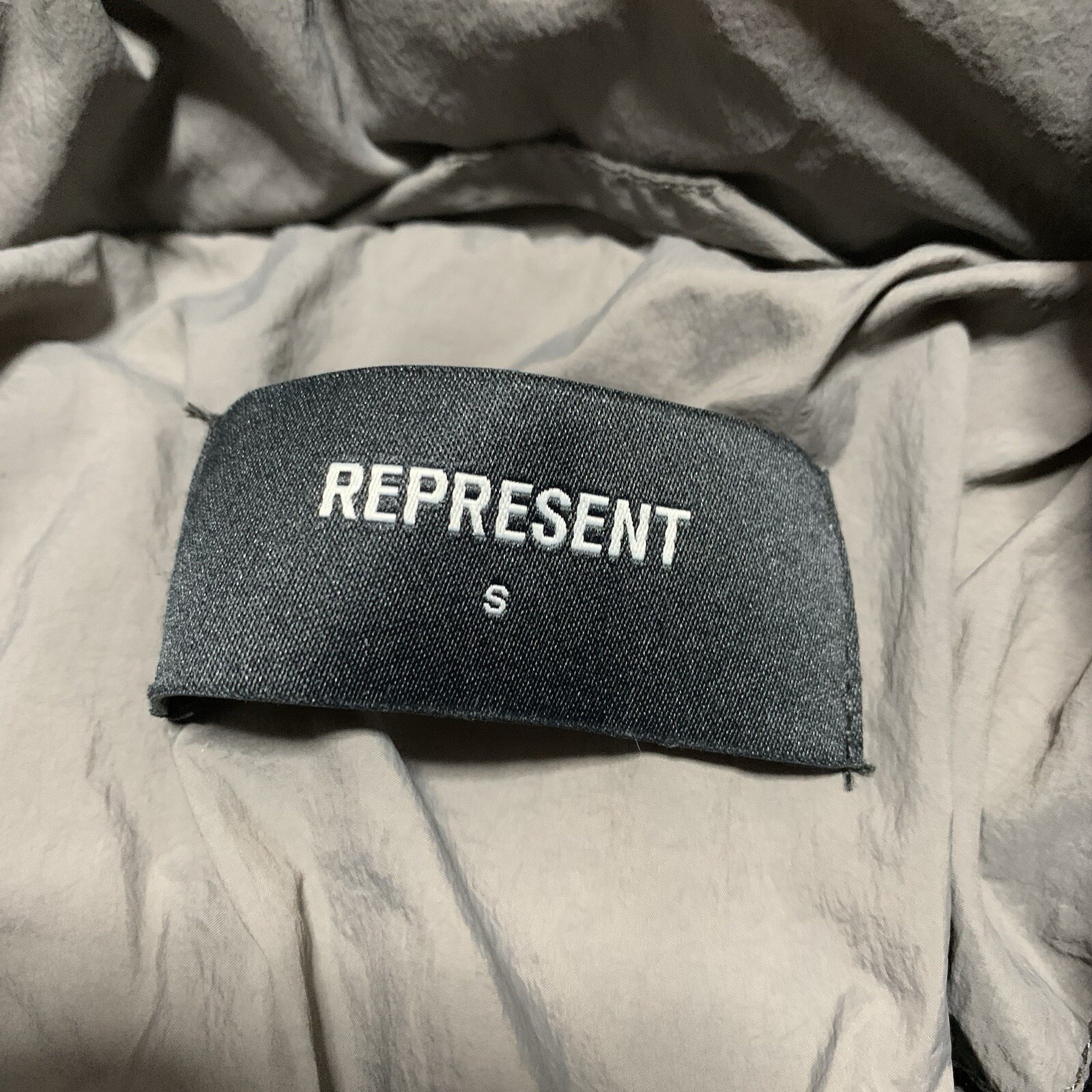 Represent Small Grey Puffer Jacket 2024 - image 6