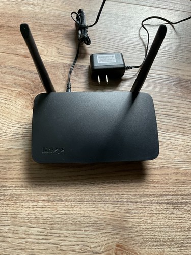 Linksys E5450 Classic Micro Dual-band Router 5 provides hightened speed, range - Picture 2 of 2