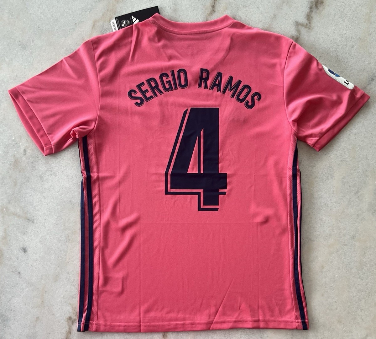 Sergio Ramos 4 Real Madrid 2020-21 Away Kit PINK L | eBay